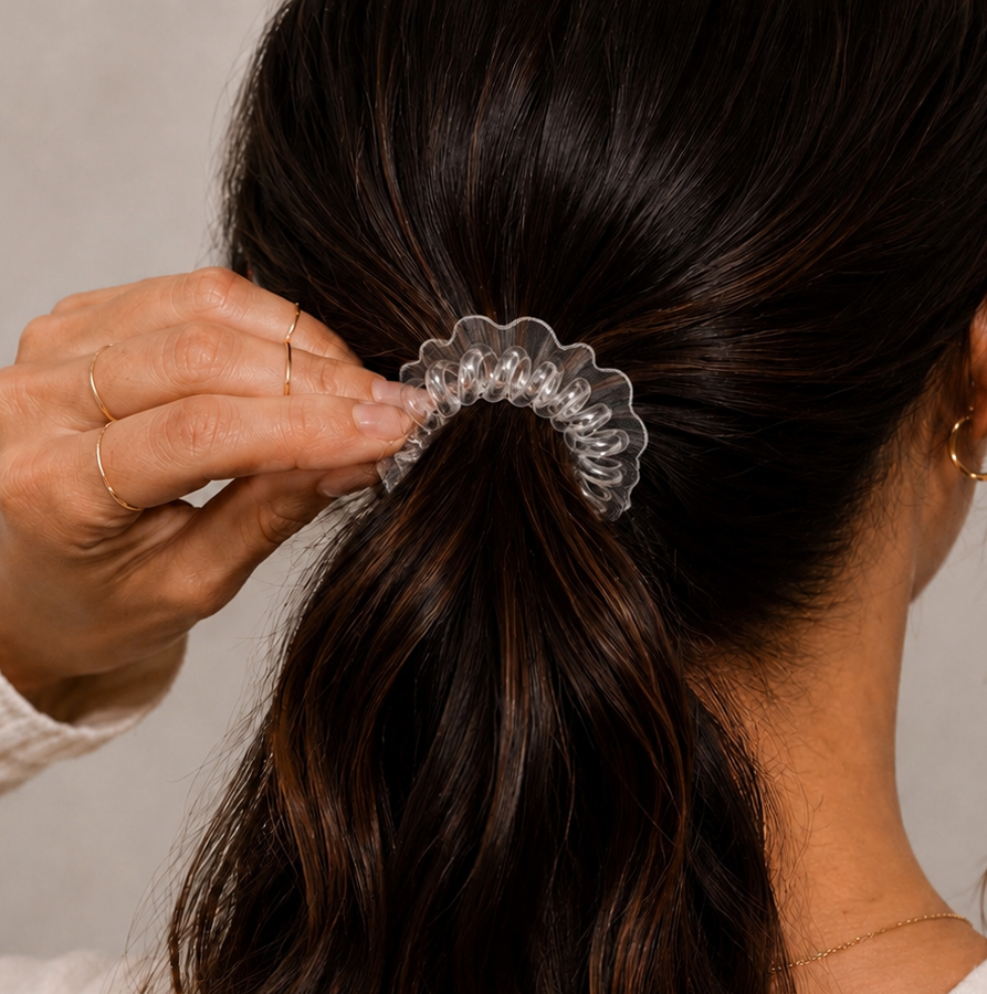 Woman wearing spiral tie with outline representing BUNLUV smartcore concept